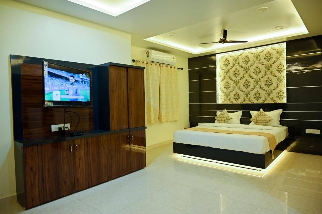 Hotel Golden Bliss Bhopal Exterior photo
