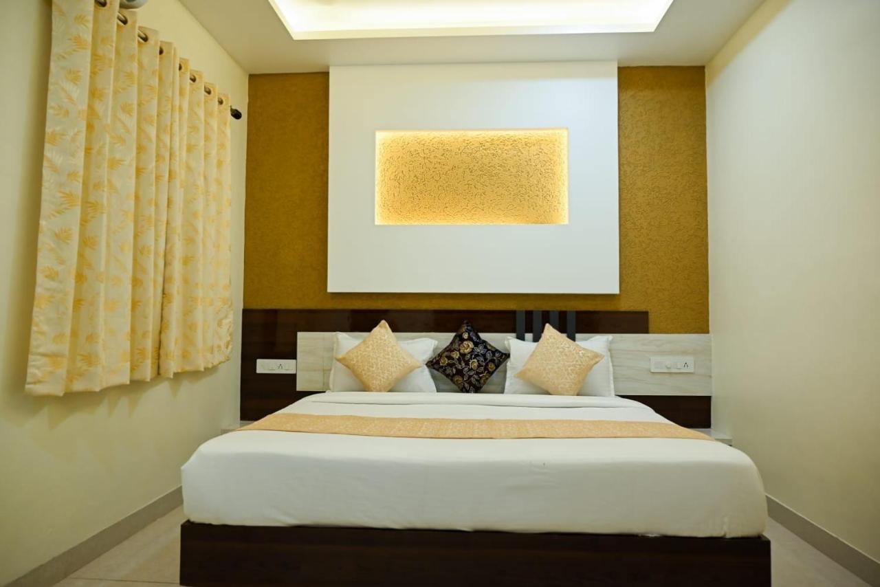 Hotel Golden Bliss Bhopal Exterior photo