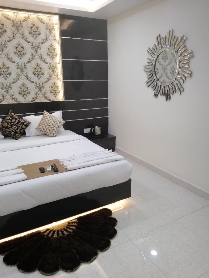 Hotel Golden Bliss Bhopal Exterior photo